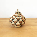 Zulu Lidded Basket 7-9" (Assorted)